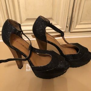 Dress shoe